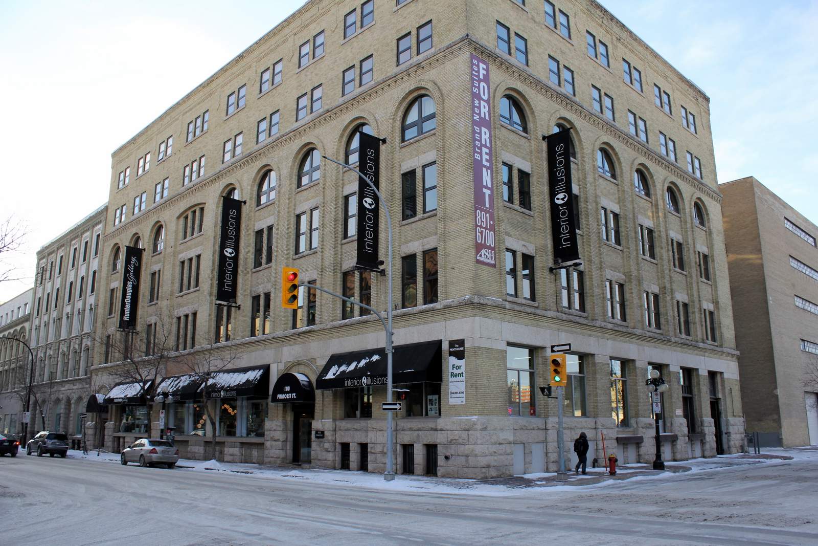 Interior Illusions_0814