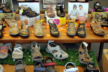 10-Canadian Footwear Regent