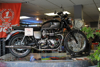 03-Wildwood Motorsports-Triumph Bonneville T-100